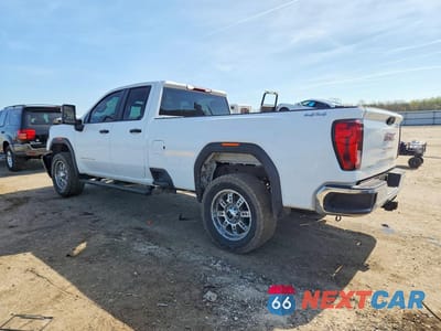 Drugie zdjęcie samochodu z przodu: 2022 GMC SIERRA K2500 HEAVY DUTY VIN:1GT59LE78NF324322 - miniatura