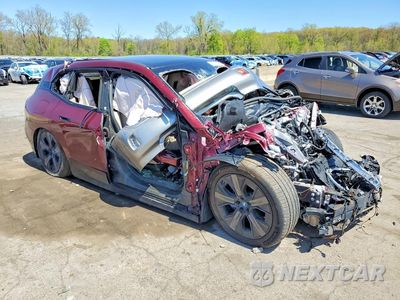 Czwarte zdjęcie samochodu z boku: 2024 BMW IX XDRIVE50 VIN:WB523CF01RCN84716 - miniatura