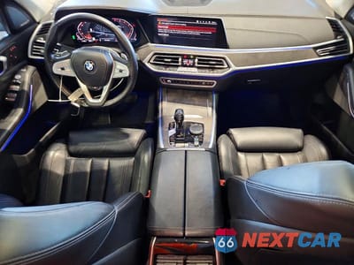 Zdjęcie 8 z 14 samochodu: 2020 BMW X7 XDRIVE40I VIN:5UXCW2C00L9B98678 - miniatura