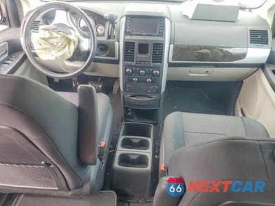 Zdjęcie 8 z 13 samochodu: 2009 DODGE GRAND CARAVAN SXT VIN:2D8HN54119R634717 - miniatura