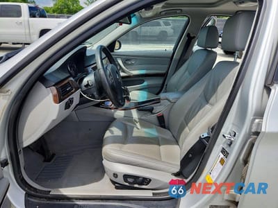 Zdjęcie 7 z 12 samochodu: 2006 BMW 325 I VIN:WBAVB13516PT11995 - miniatura