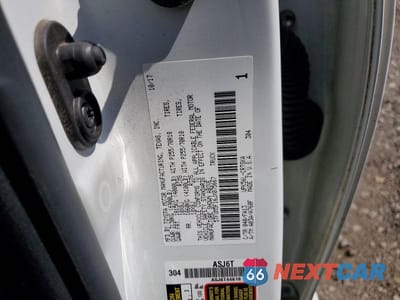 Zdjęcie 12 z 12 samochodu: 2018 TOYOTA TUNDRA SR VIN:5TFUM5F16JX075667 - miniatura