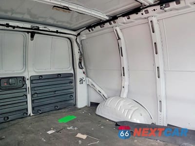 Zdjęcie 11 z 13 samochodu: 2025 CHEV EXPRESS CUTAW VIN:1GCWGAFP4S1108859 - miniatura