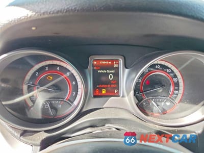 Zdjęcie 9 z 12 samochodu: 2020 DODGE JOURNEY CROSSROAD VIN:3C4PDCGB3LT266874 - miniatura
