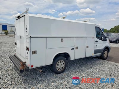 Trzecie zdjęcie samochodu z tyłu: 2017 FORD TRANSIT T-350 UTILITY / SERVICE TRUCK VIN:1FDBW5PMXHKA03254 - miniatura