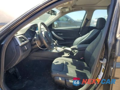 Zdjęcie 7 z 13 samochodu: 2017 BMW 320 XI VIN:WBA8E5G33HNU42896 - miniatura