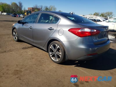 Drugie zdjęcie samochodu z przodu: 2014 KIA FORTE EX VIN:KNAFX4A88E5176772 - miniatura