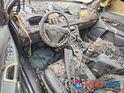 Zdjęcie 8 z 12 samochodu: 2013 VOLVO XC90 3.2 VIN:YV4952CY4D1633846 - miniatura