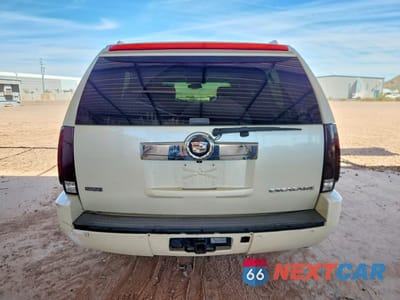 Zdjęcie 6 z 13 samochodu: 2009 CADILLAC ESCALADE ESV LUXURY VIN:1GYFC26269R111550 - miniatura