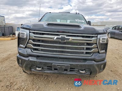 Piąte zdjęcie samochodu w środku: 2024 CHEVROLET SILVERADO K2500 HIGH COUNTRY VIN:2GC4YRE74R1218982 - miniatura