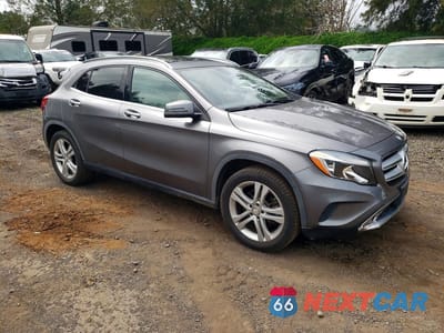 Czwarte zdjęcie samochodu z boku: 2015 MERCEDES-BENZ GLA 250 VIN:WDCTG4EB6FJ116293 - miniatura
