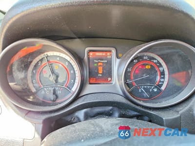 Zdjęcie 9 z 14 samochodu: 2015 DODGE JOURNEY CROSSROAD VIN:3C4PDCGB5FT727738 - miniatura
