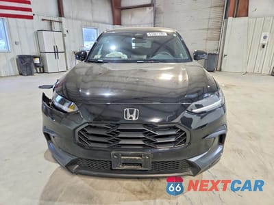 Piąte zdjęcie samochodu w środku: 2023 HONDA HR-V SPORT VIN:3CZRZ2H53PM732522 - miniatura