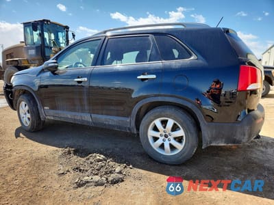 Drugie zdjęcie samochodu z przodu: 2013 KIA SORENTO EX VIN:5XYKUDA20DG403500 - miniatura