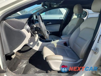 Zdjęcie 7 z 14 samochodu: 2016 MERCEDES-BENZ GLA 250 4MATIC VIN:WDCTG4GB2GJ254587 - miniatura