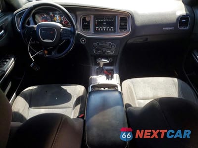 Zdjęcie 8 z 13 samochodu: 2019 DODGE CHARGER SXT VIN:2C3CDXBG0KH658523 - miniatura