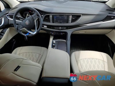 Zdjęcie 8 z 12 samochodu: 2024 BUICK ENCLAVE AVENIR VIN:5GAEVCKW1RJ104046 - miniatura