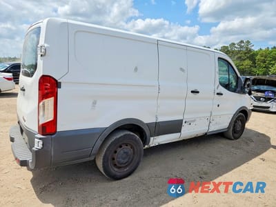 Trzecie zdjęcie samochodu z tyłu: 2016 FORD TRANSIT T-150 VIN:1FTYE1ZM2GKA41583 - miniatura