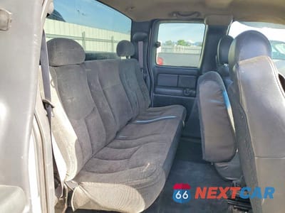 Zdjęcie 10 z 12 samochodu: 2002 CHEVROLET SILVERADO C1500 VIN:2GCEC19T921249758 - miniatura