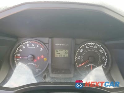 Zdjęcie 9 z 12 samochodu: 2017 TOYOTA TACOMA SR VIN:5TFRX5GN0HX091534 - miniatura