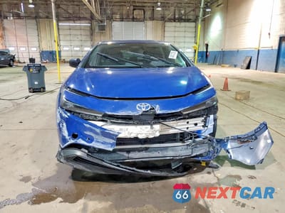 Piąte zdjęcie samochodu w środku: 2024 TOYOTA PRIUS LE VIN:JTDACAAU7R3029851 - miniatura