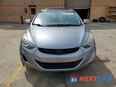 Piąte zdjęcie samochodu w środku: 2013 HYUNDAI ELANTRA LIMITED VIN:KMHDH4AEXDU522673 - miniatura