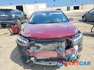 Piąte zdjęcie samochodu w środku: 2016 CHEVROLET MALIBU LT VIN:1G1ZE5ST8GF302133 - miniatura