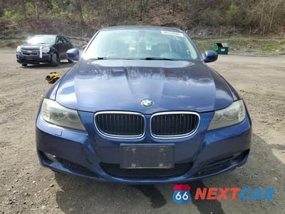 Piąte zdjęcie samochodu w środku: 2011 BMW 328 XI SULEV VIN:WBAPK5C58BF127556 - miniatura