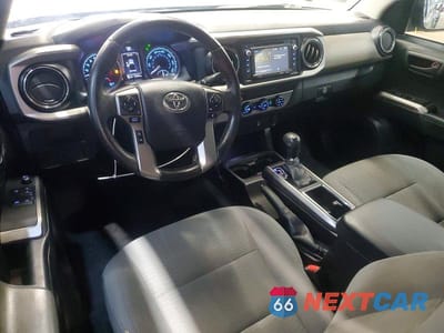 Zdjęcie 8 z 12 samochodu: 2016 TOYOTA TACOMA SR5 VIN:5TFRX5GN0GX064672 - miniatura