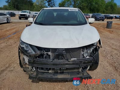 Piąte zdjęcie samochodu w środku: 2018 NISSAN ROGUE SPORT S VIN:JN1BJ1CP9JW157063 - miniatura