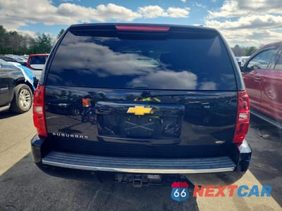 Zdjęcie 6 z 13 samochodu: 2014 CHEVROLET SUBURBAN K1500 LTZ VIN:1GNSKKE77ER149892 - miniatura