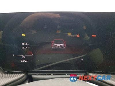 Zdjęcie 9 z 13 samochodu: 2025 AUDI SQ5 PREMIUM PLUS VIN:WA125AGU2S2124717 - miniatura