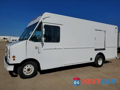 2003 FORD E450 DELIVERY TRUCK 1FCLE49L93HB23269 - główne zdjęcie licytacji z USA - miniatura