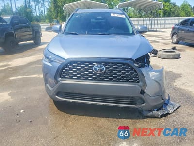 Piąte zdjęcie samochodu w środku: 2024 TOYOTA COROLLA CROSS LE VIN:7MUCAAAG8RV079364 - miniatura