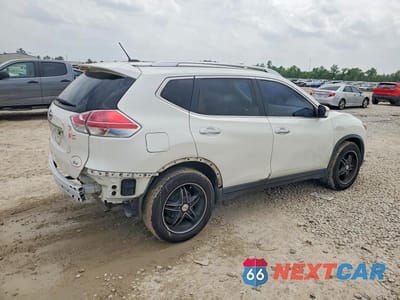 Trzecie zdjęcie samochodu z tyłu: 2015 NISSAN ROGUE SV VIN:KNMAT2MTXFP551211 - miniatura