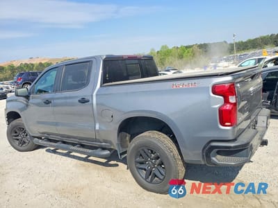 Drugie zdjęcie samochodu z przodu: 2021 CHEVROLET SILVERADO K1500 LT TRAIL BOSS VIN:1GCPYFED3MZ156685 - miniatura