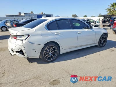 Trzecie zdjęcie samochodu z tyłu: 2021 BMW 330I VIN:3MW5R1J06M8B63566 - miniatura