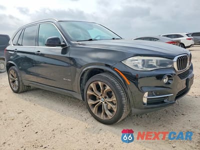 Czwarte zdjęcie samochodu z boku: 2016 BMW X5 SDRIVE35I VIN:5UXKR2C56G0H42173 - miniatura