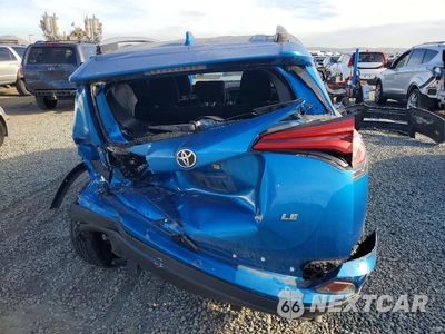 Zdjęcie 6 z 13 samochodu: 2018 TOYOTA RAV4 LE VIN:JTMZFREVXJJ181215 - miniatura