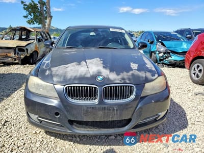 Piąte zdjęcie samochodu w środku: 2011 BMW 335 D VIN:WBAPN7C51BA779466 - miniatura
