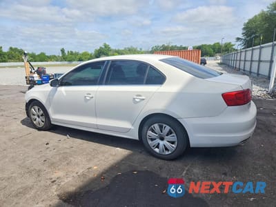 Drugie zdjęcie samochodu z przodu: 2013 VOLKSWAGEN JETTA SE VIN:3VWDX7AJXDM286257 - miniatura
