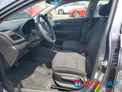 Zdjęcie 7 z 12 samochodu: 2019 HYUNDAI ACCENT SE VIN:3KPC24A33KE084087 - miniatura