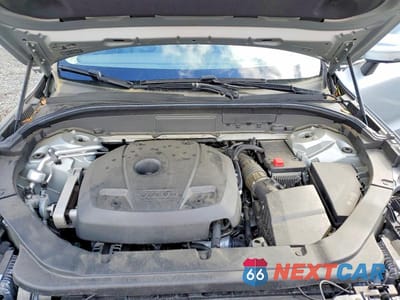 Zdjęcie 12 z 14 samochodu: 2018 VOLVO XC60 T6 MOMENTUM VIN:YV4A22RK8J1022108 - miniatura