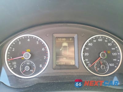 Zdjęcie 9 z 13 samochodu: 2012 VOLKSWAGEN TIGUAN S VIN:WVGAV7AX1CW551464 - miniatura