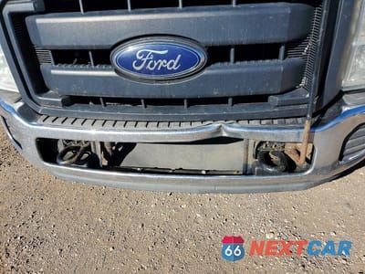 Zdjęcie 9 z 10 samochodu: 2015 FORD F250 SUPER DUTY UTILITY / SERVICE TRUCK VIN:1FDBF2A63FEA89740 - miniatura