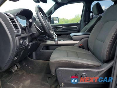 Zdjęcie 7 z 12 samochodu: 2023 RAM 1500 BIG HORN VIN:1C6SRFBT5PN589141 - miniatura