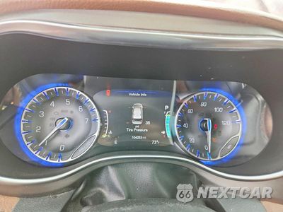 Zdjęcie 9 z 13 samochodu: 2019 CHRYSLER PACIFICA LIMITED VIN:2C4RC1GG5KR570639 - miniatura
