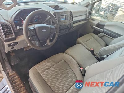 Zdjęcie 8 z 13 samochodu: 2019 FORD F350 SUPER DUTY VIN:1FT8X3BT4KEG23361 - miniatura