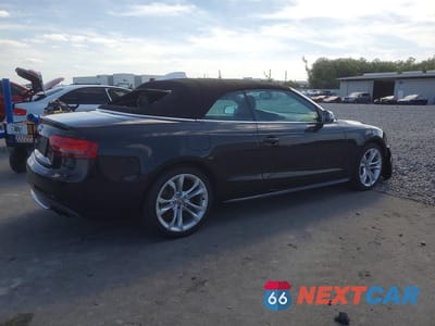 Trzecie zdjęcie samochodu z tyłu: 2011 AUDI S5 PREMIUM PLUS VIN:WAUCGAFHXBN014759 - miniatura