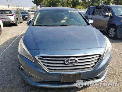 Piąte zdjęcie samochodu w środku: 2015 HYUNDAI SONATA SE VIN:5NPE24AF8FH232903 - miniatura